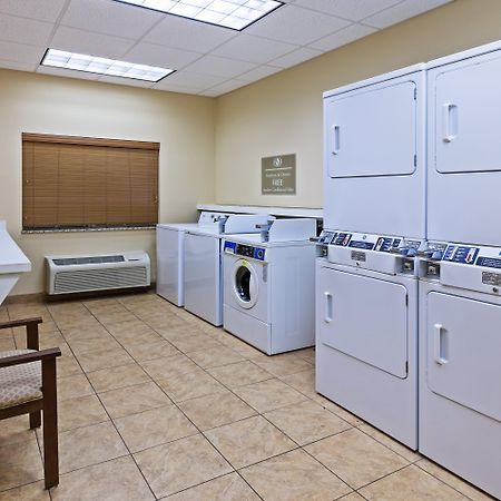 Candlewood Suites Baytown By Ihg Exterior photo