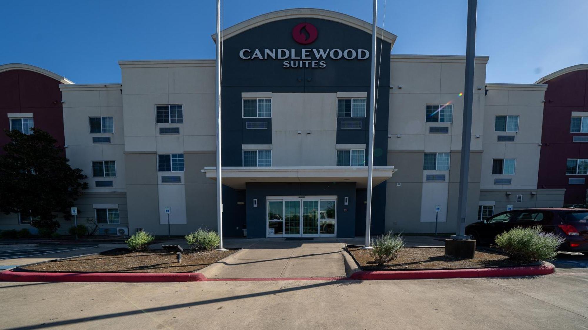 Candlewood Suites Baytown By Ihg Exterior photo