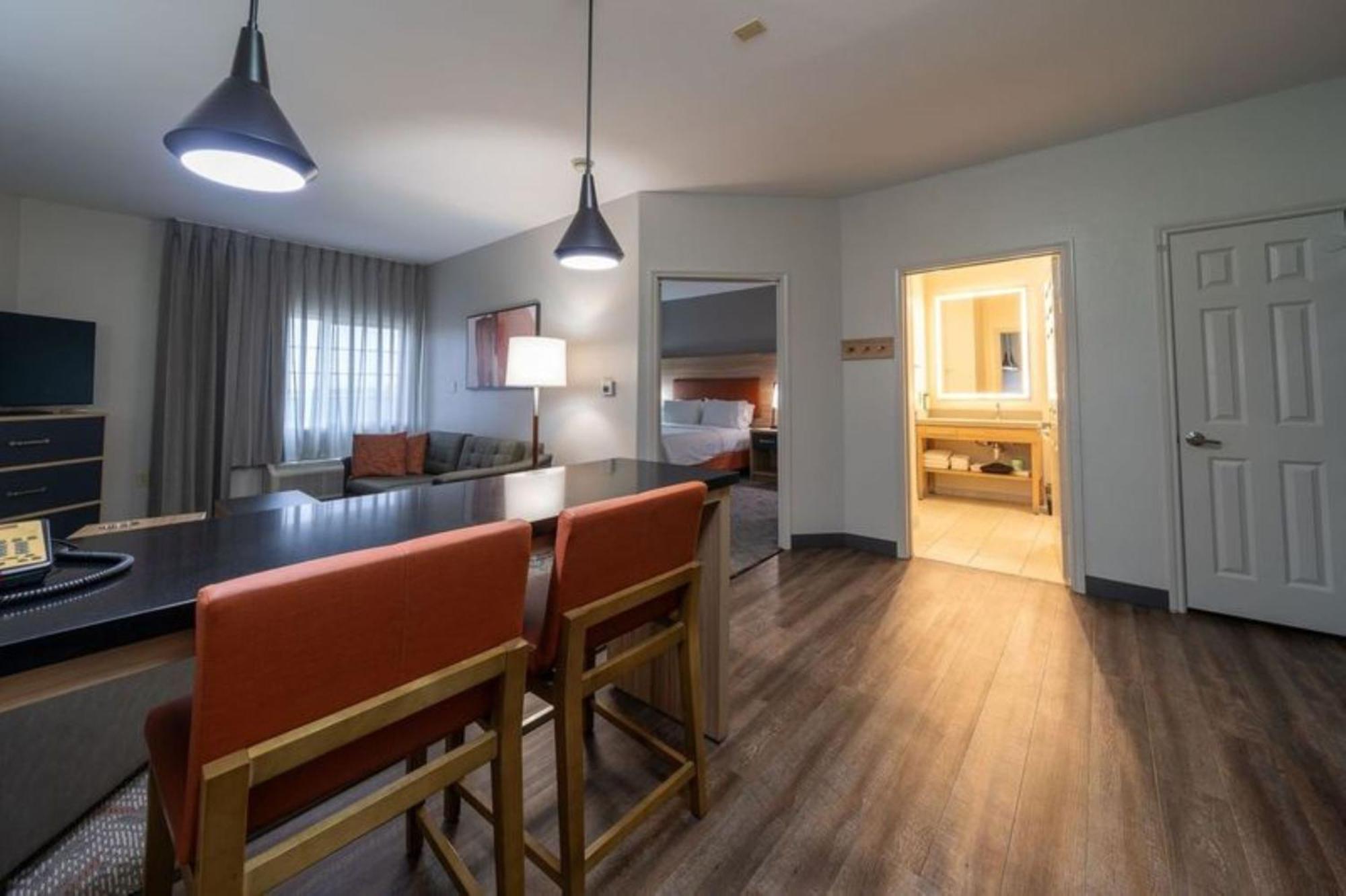 Candlewood Suites Baytown By Ihg Exterior photo